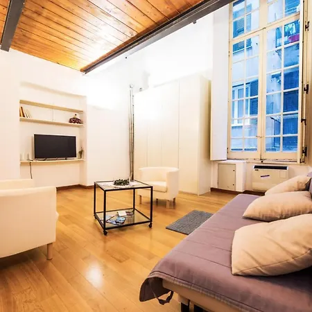 Aurea House By 24 Apartment *