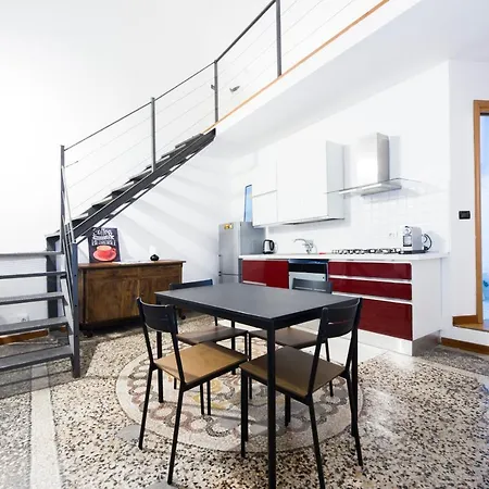 Apartment Aurea House By 24