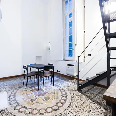 Aurea House By 24 * Genova