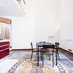 Aurea House By 24 شقة *
